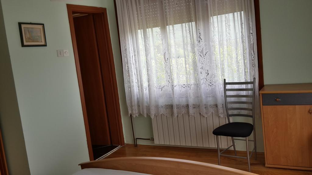 House Petkovic Hotell Korenica Eksteriør bilde