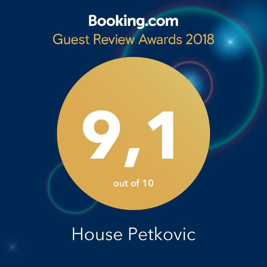 House Petkovic Hotell Korenica Eksteriør bilde